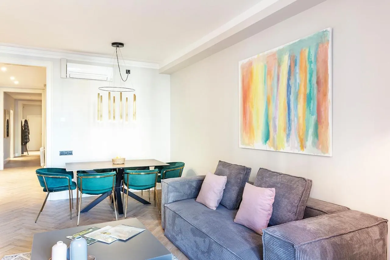 Habitat Apartments Lauria Barcelona