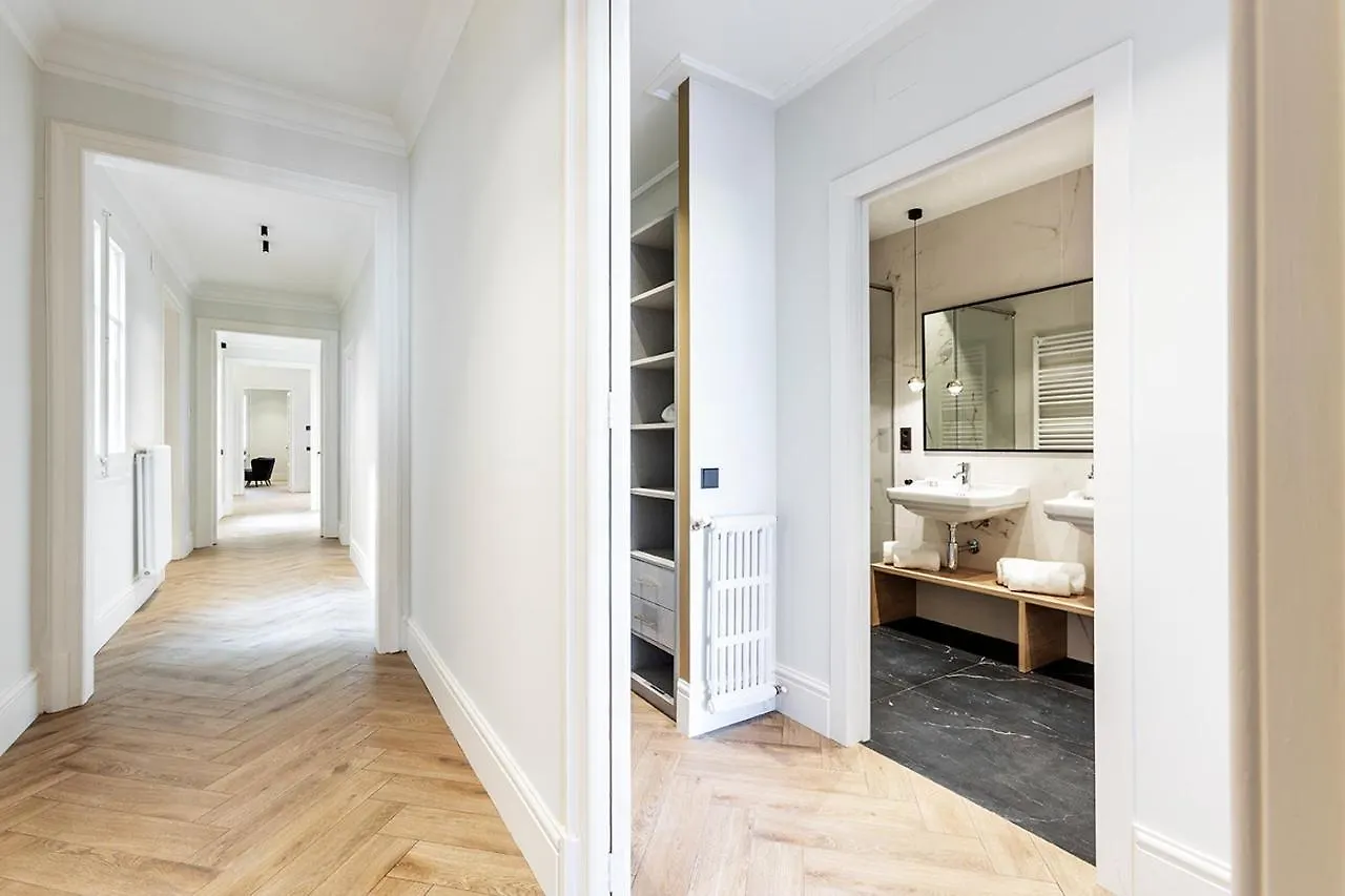 Habitat Apartments Lauria Barcelona